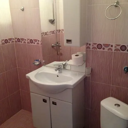 семеен катерини Hotel Sinemorec